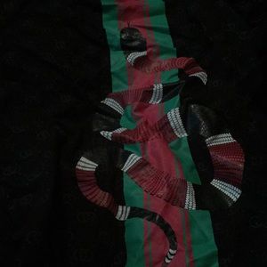 Men’s coral snake g print t shirt